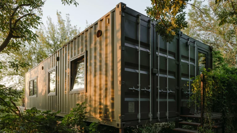 containerhuis legergroen